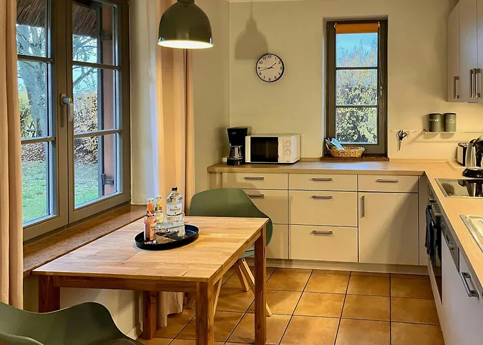 Thatched-roof House At Stettiner Haff Ferienhaus Kamminke