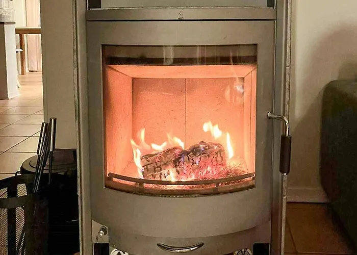 Thatched-roof House At Stettiner Haff Ferienhaus *