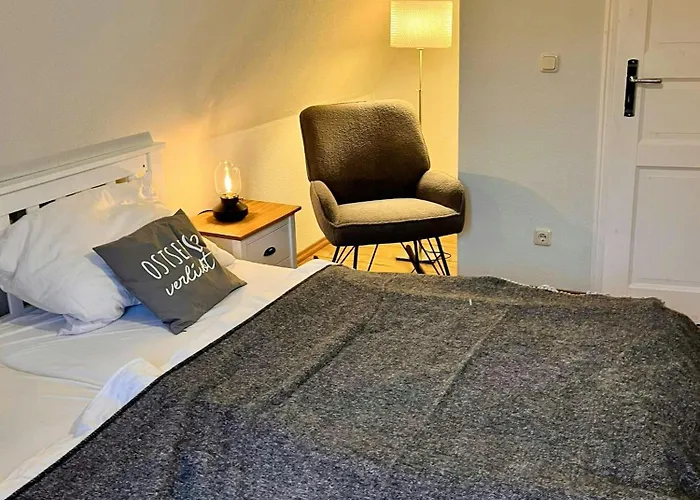 Thatched-roof House At Stettiner Haff Ferienhaus *